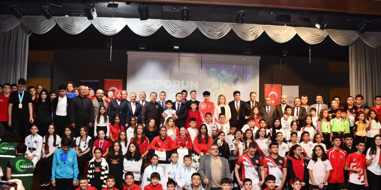 Kırıkkale’de unutulmaz Gece! Şehrin gururları sahneye çıktı