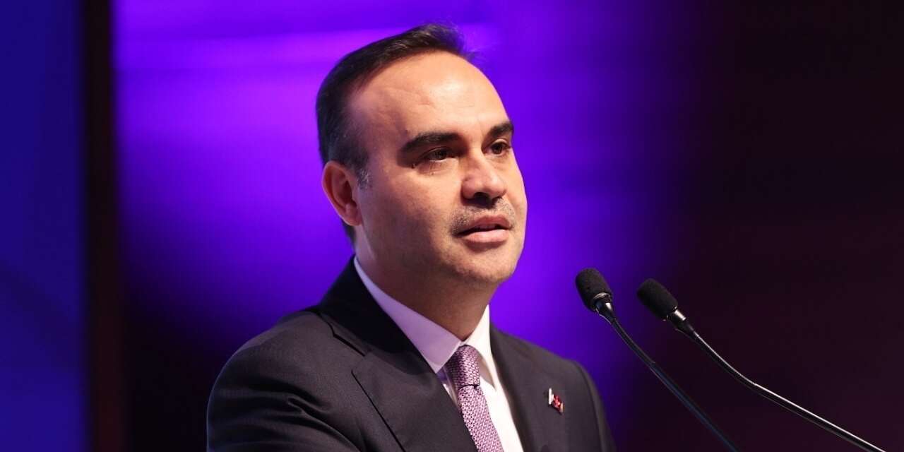 Bakan Kacır duyurdu: Türkiye, 2026’da uluslararası bilim olimpiyatlarında madalya rekoru kırdı