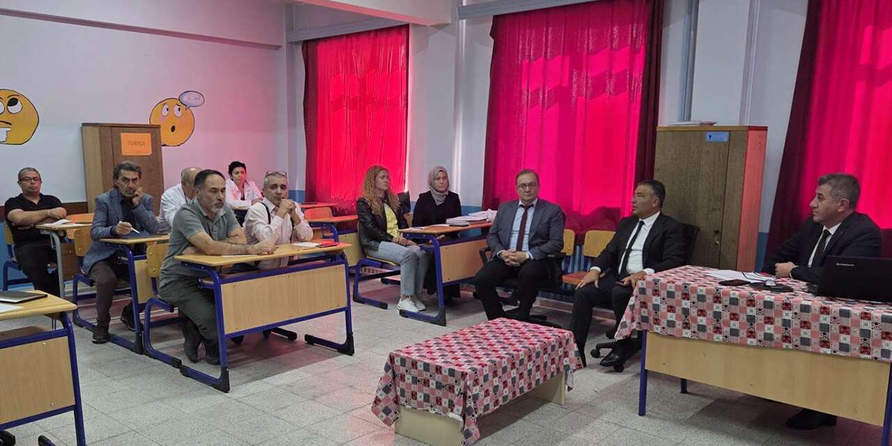 Fen lisesi öğrencilerinin başarısı tek tek değerlendirildi