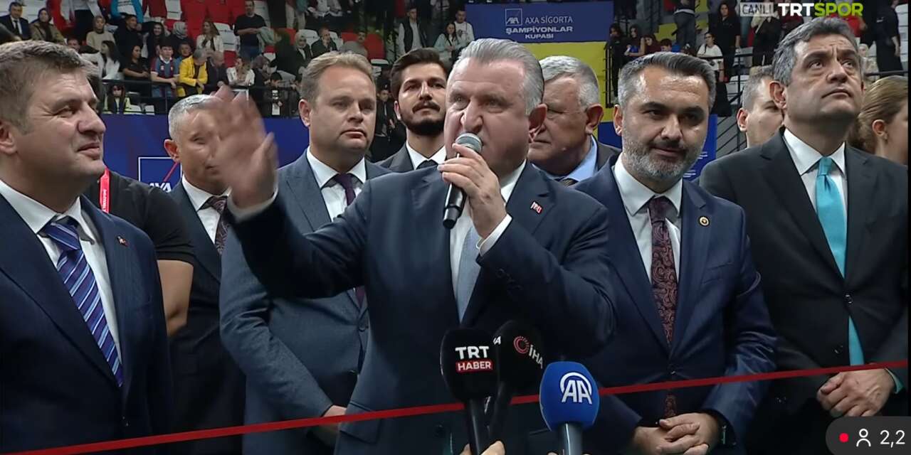 Osman Aşkın Bak'tan Kırıkkale'ye stadyum müjdesi