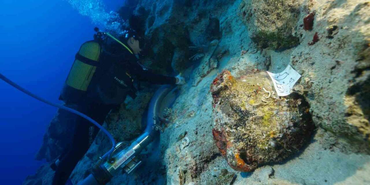 Dünyanın en eski batığı Kekova’da bulundu