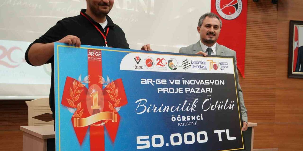 Türkiye’nin dört bir yanından uzman ve öğrencilerin projeleri "Proje Pazarı"nda yarıştı