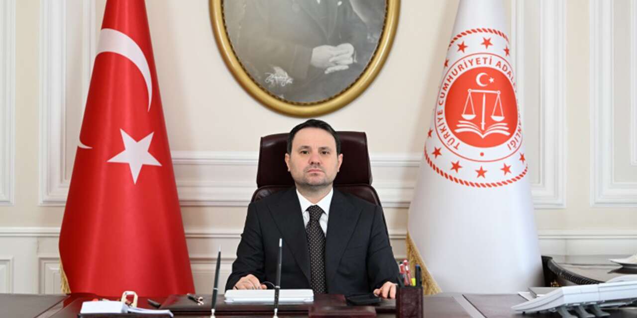 Bakan Gürlek: "Türkiye, suçluların sığınağı olmayacak"