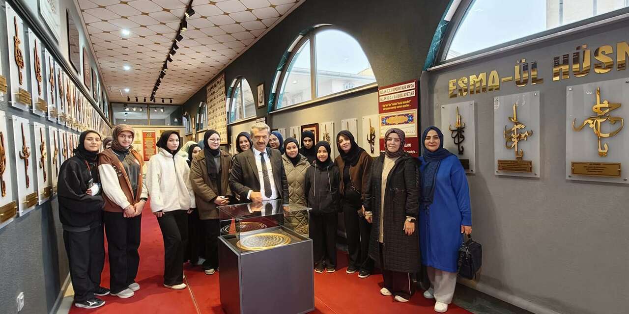 Kırıkkale'de öğrencilerden anlamlı ziyaret! Siyer-i Nebi Müzesi'nde buluştular