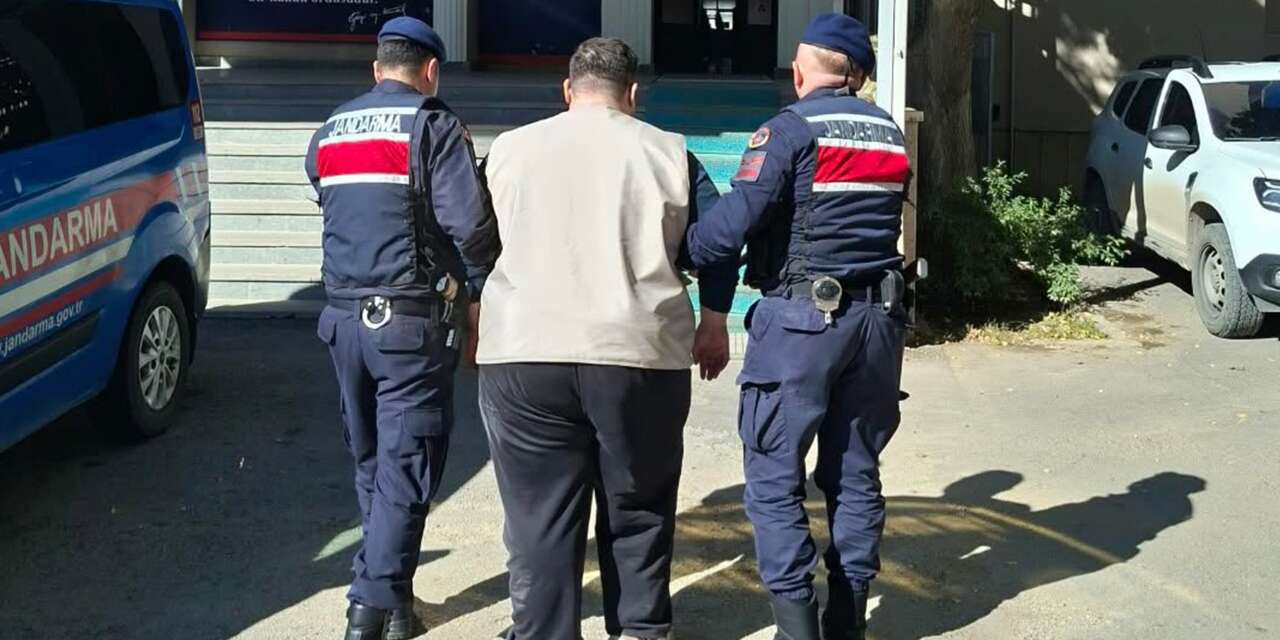 22 yaşındaki suçluyu jandarma yakaladı! Cezaevine gönderildi