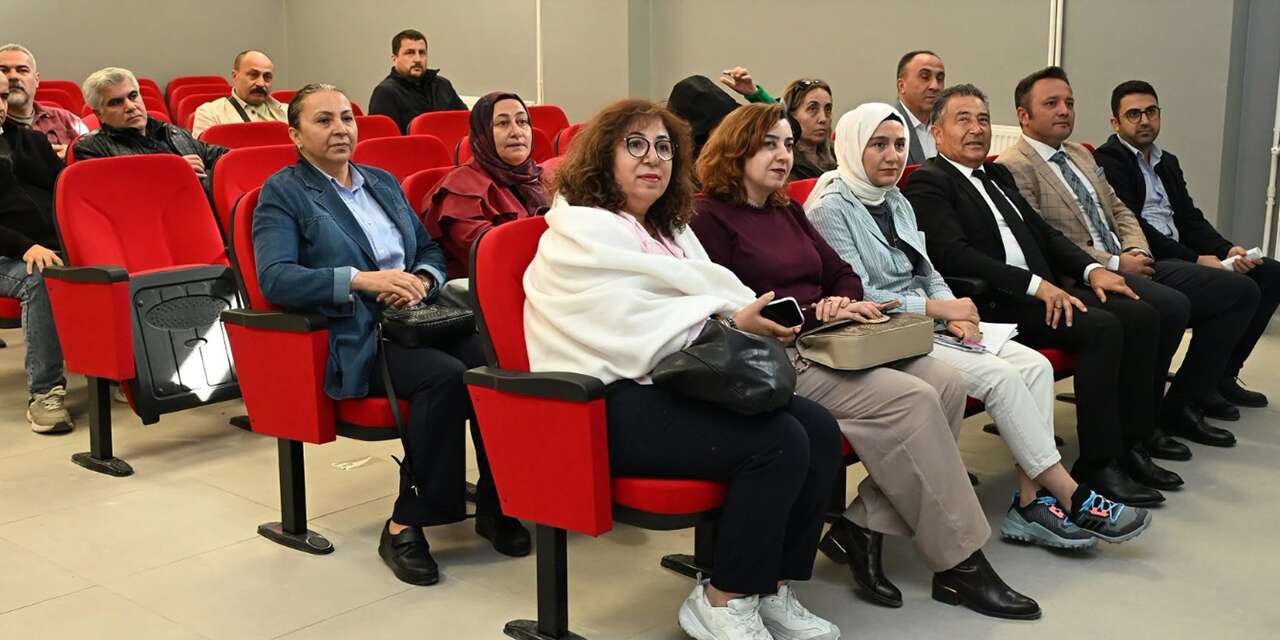 Liselilerin başarısı tek tek değerlendirildi: Sınav sonuçlarının ötesine bakıldı