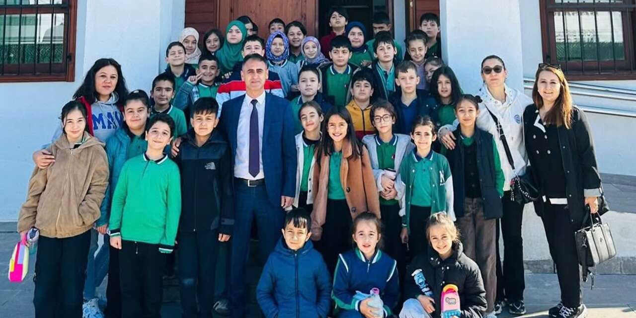 Bahşılı'da öğrenciler bu kez sınıf dışında öğrendi!