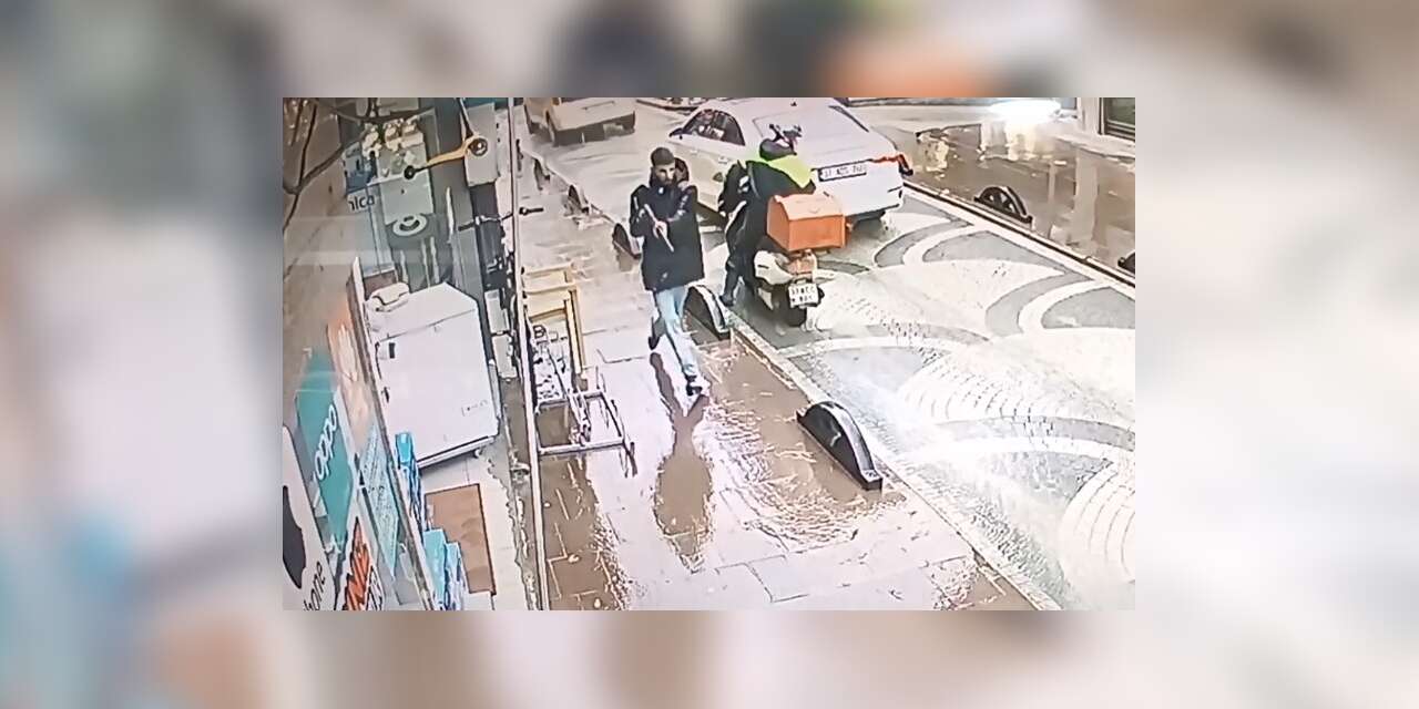 Şehrin en işlek caddesinde tüfekle rastgele ateş açtı, 4 kişi yaralandı