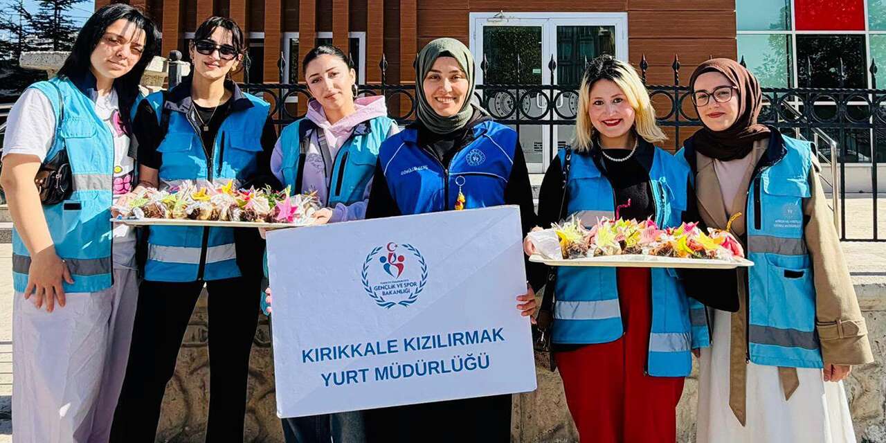 Sazın sesi kuşakları buluşturdu: Gençlerden büyüklere renkli ziyaret