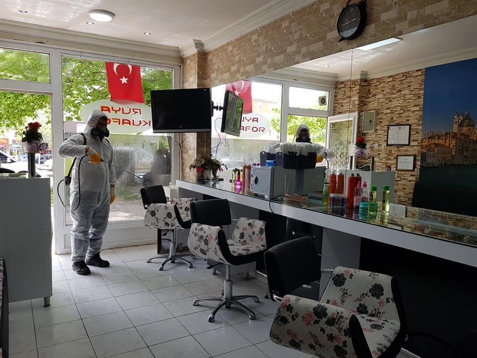 Berber ve Kuaförler Tekrar Hizmete Başladı