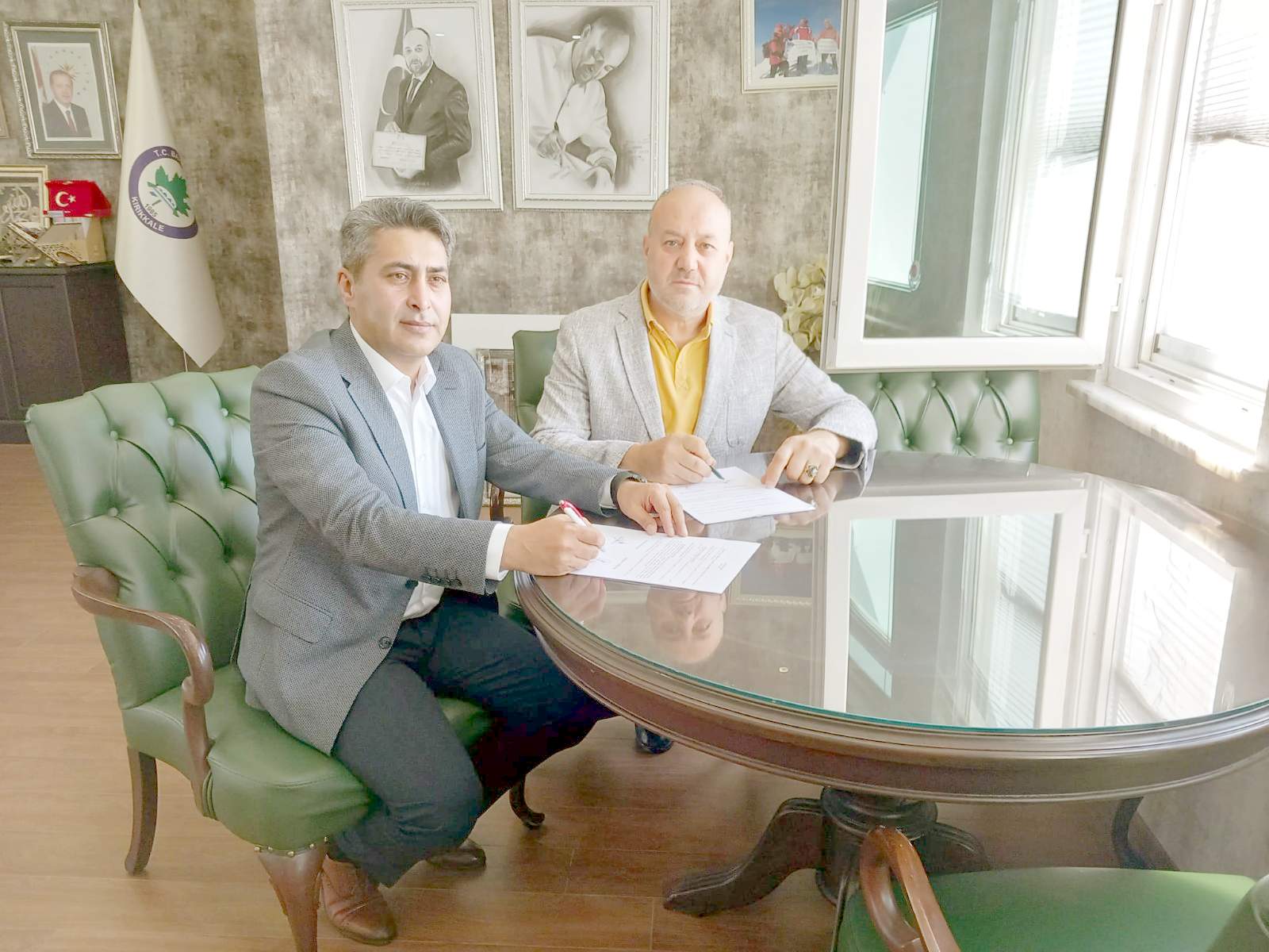 Belediye işçilerinin en düşük maaşı 20 bin lira oldu