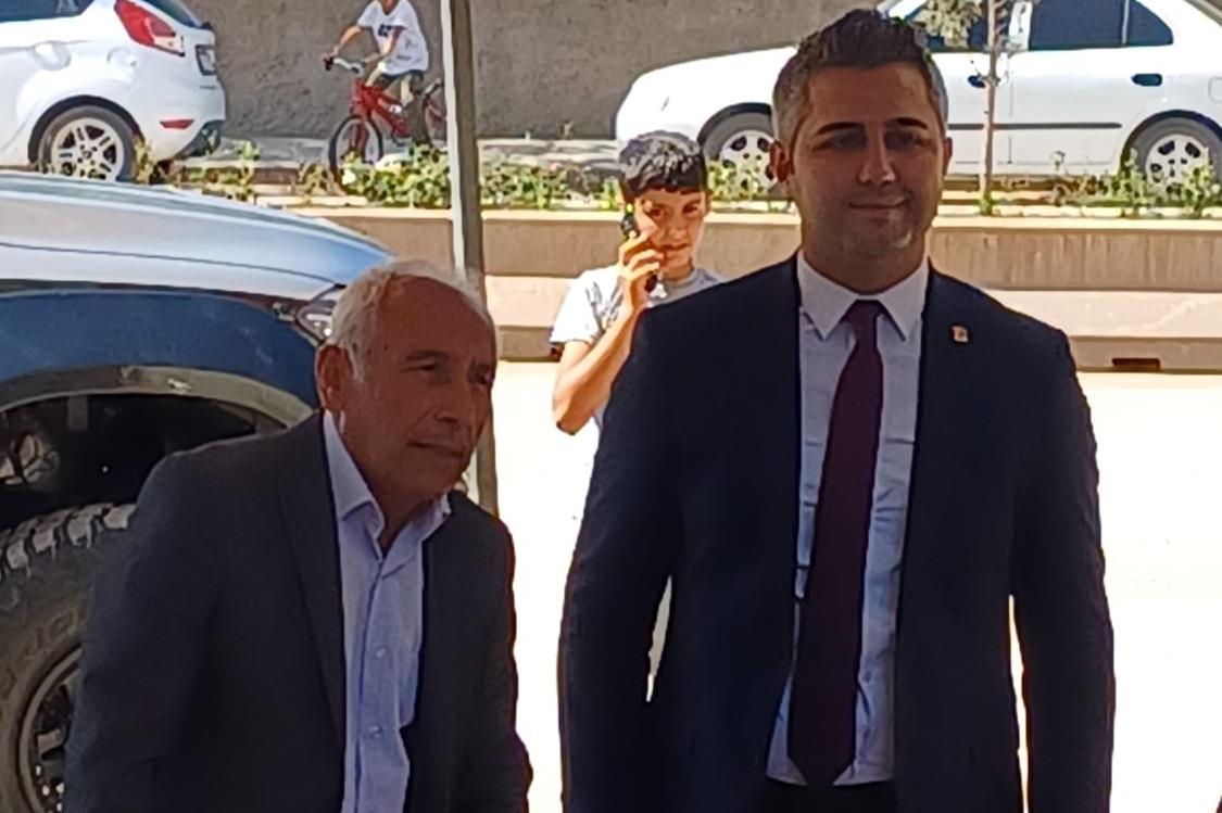 CHP’li Umut Kazan Aday Adaylığını Açıkladı