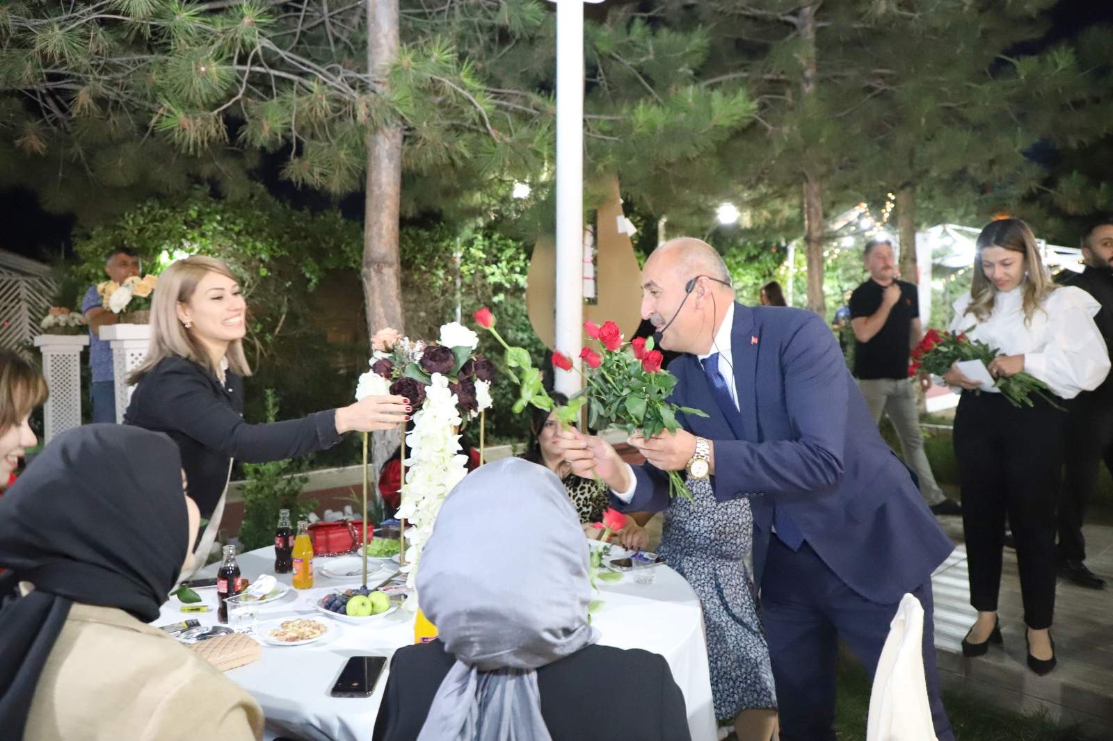 Kadınlardan Başkan Türkyılmaz’a Destek