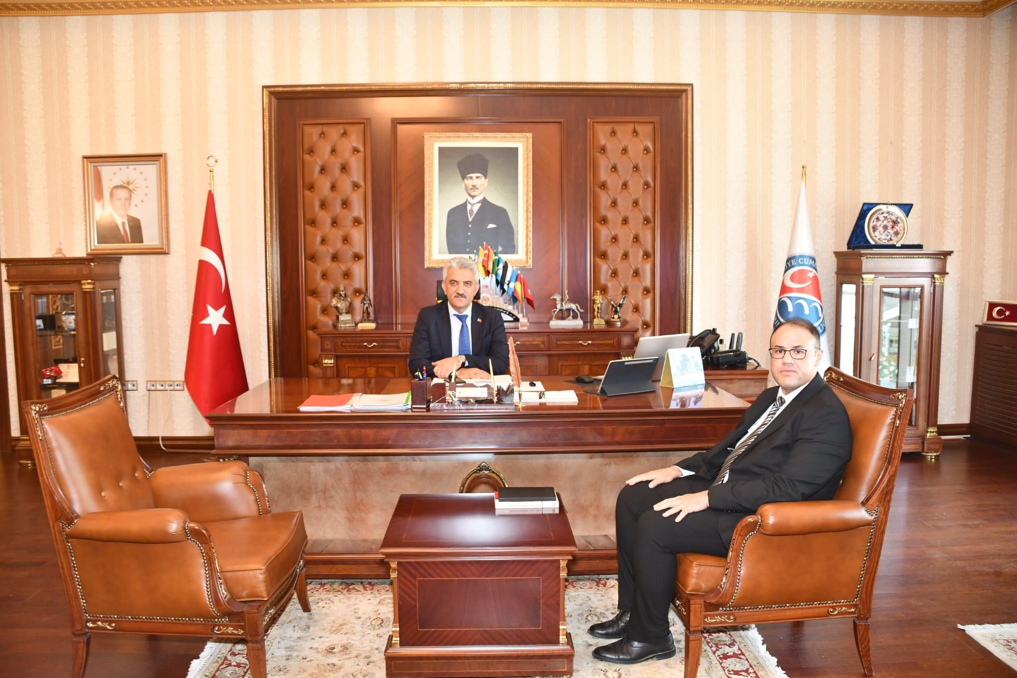 Bahşılı Kaymakamı Bilgiç Göreve Başladı