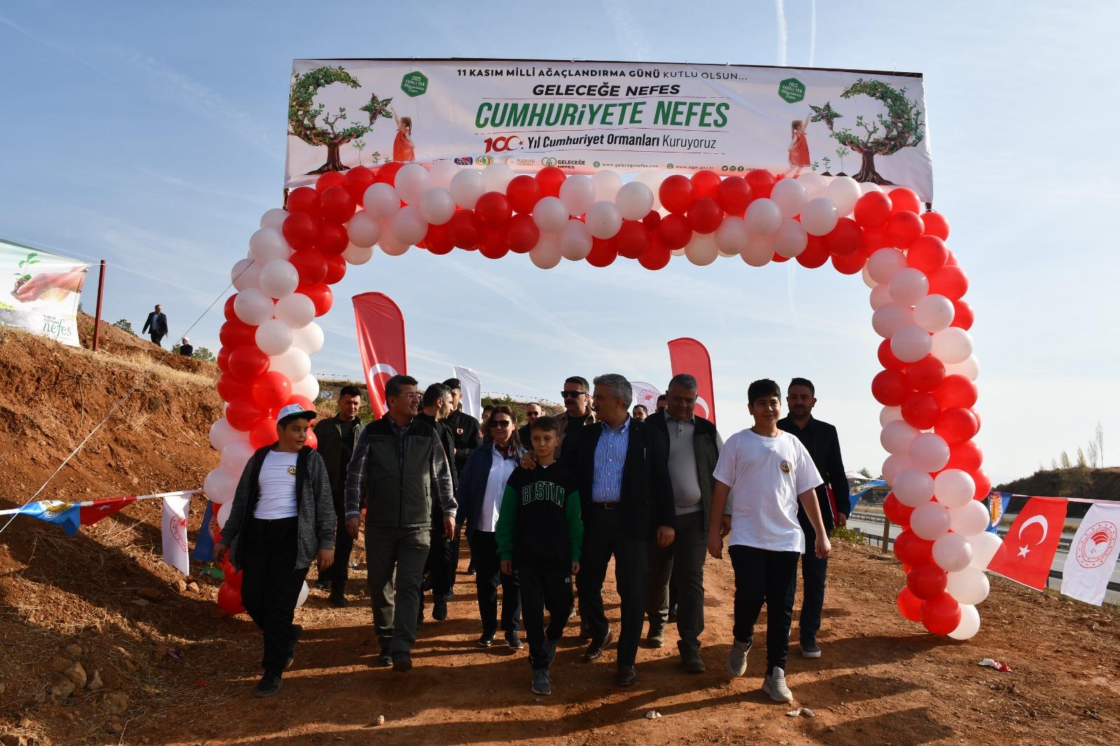 KIRIKKALE VALİLİĞİ'NDEN GELECEĞE NEFES CUMHURİYETE NEFES