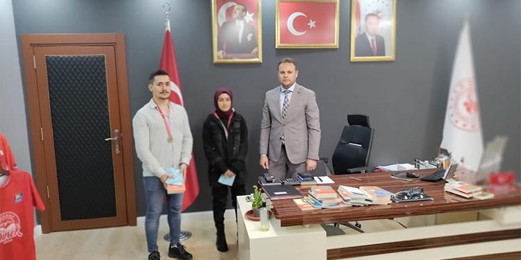 Kırıkkale’de satranç şampiyonları ödüllendirildi