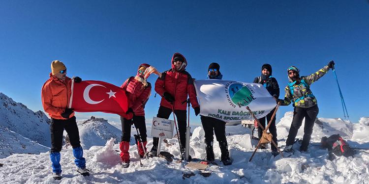 Kırıkkaleli Dağcılar, Hasan Dağ'ında