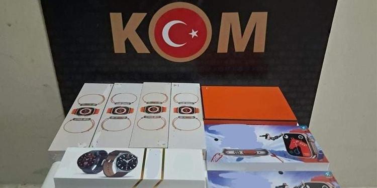 Kırıkkale'de gümrük kaçağı akıllı saatlere el kondu