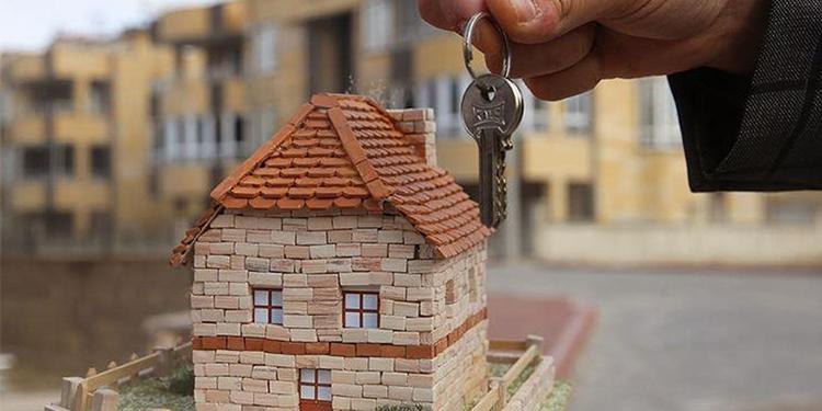 Sorumlu Emlak Danışmanı sınavına 12 aday katıldı