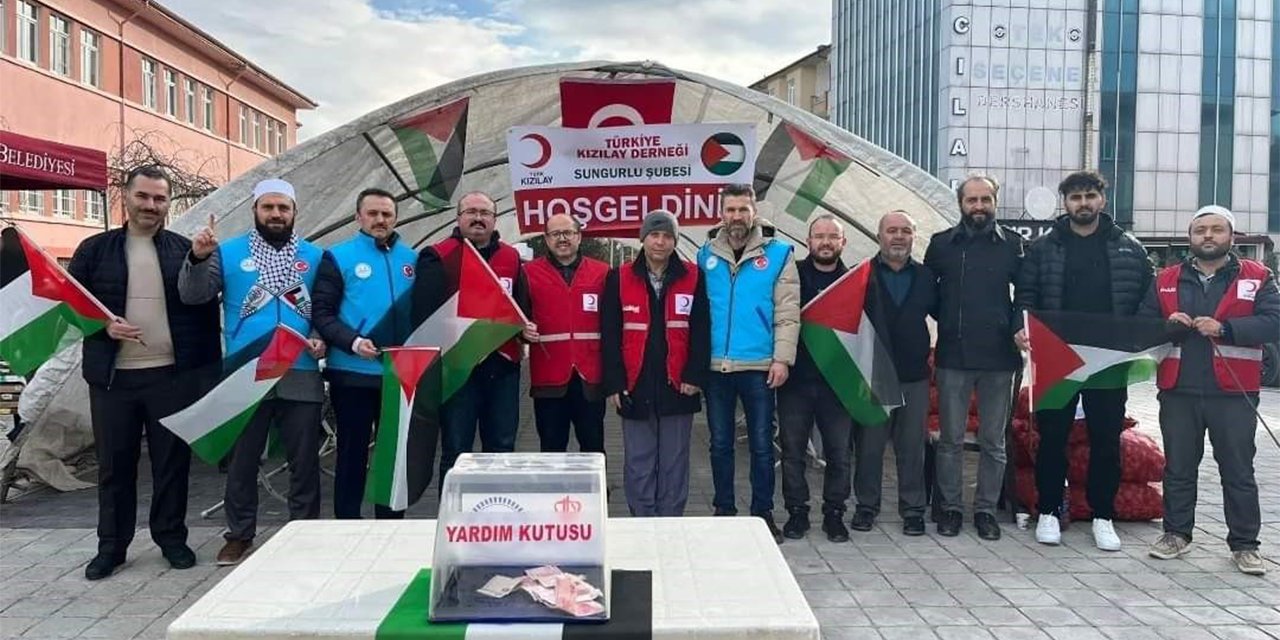 Filistin için açılan hayır çarşısında 3 günde 295 bin lira toplandı