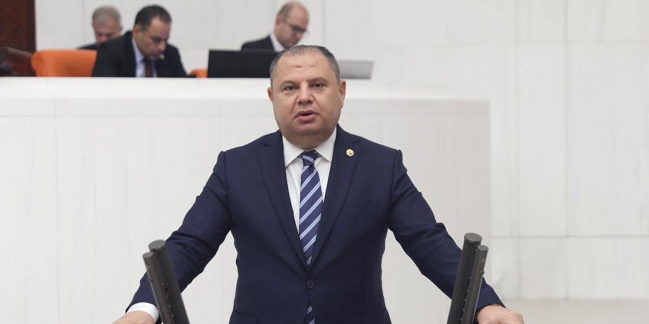 Milletvekili Öztürk: Türk basını yalnız değildir