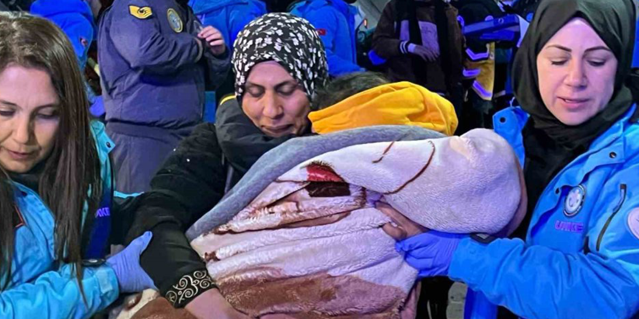 Gazze’den 85 hasta ve yaralı daha Türkiye’ye getirildi