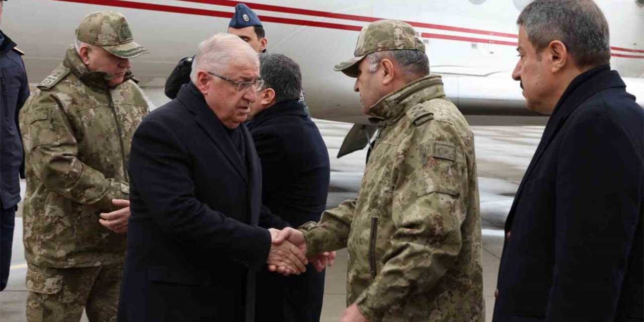 Bakan Güler, Irak sınır hattında