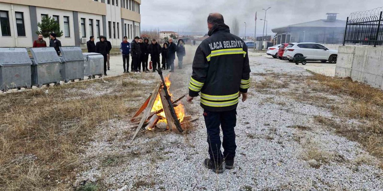Alaca’da KYK’da yangın tatbikatı
