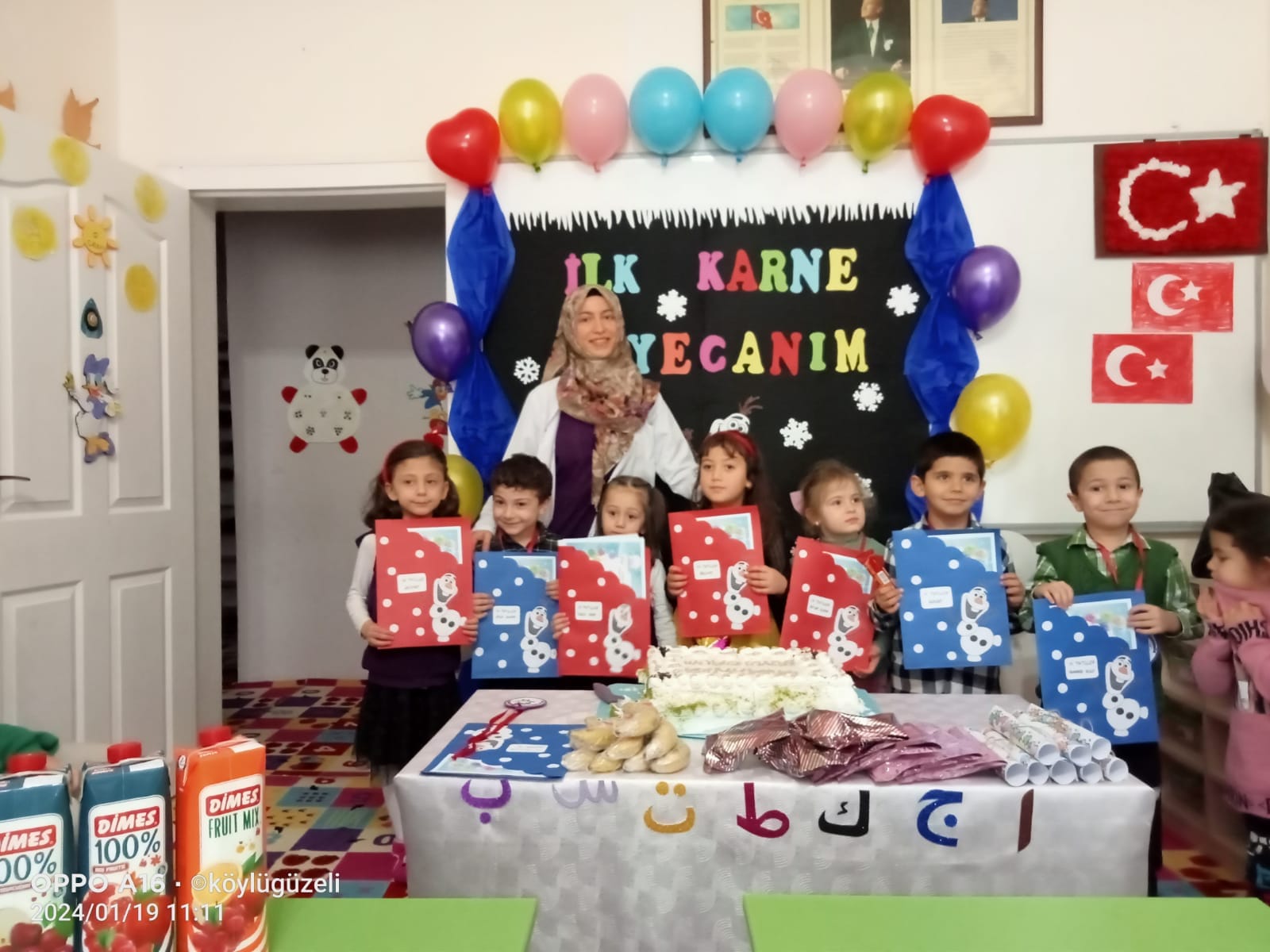 4-6 Yaş Kur'an Kursunda karne heyecanı