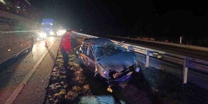 Otostopla bindiği araç mezarı oldu: 1 ölü, 2 yaralı