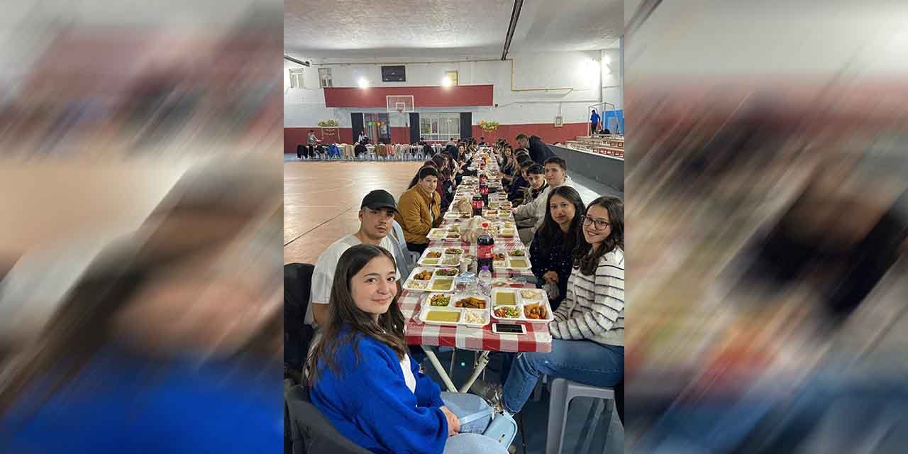 kirikkale-lisesi-iftar-ve-nevruz-senliginde-bulustu3.jpg