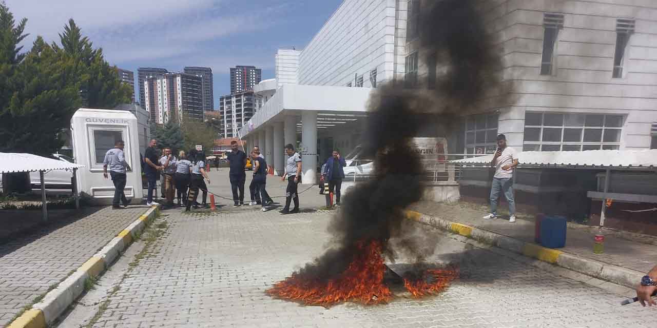 yuksek-ihtisas-hastanesinde-yangin-sondurme-egitimi2.jpg