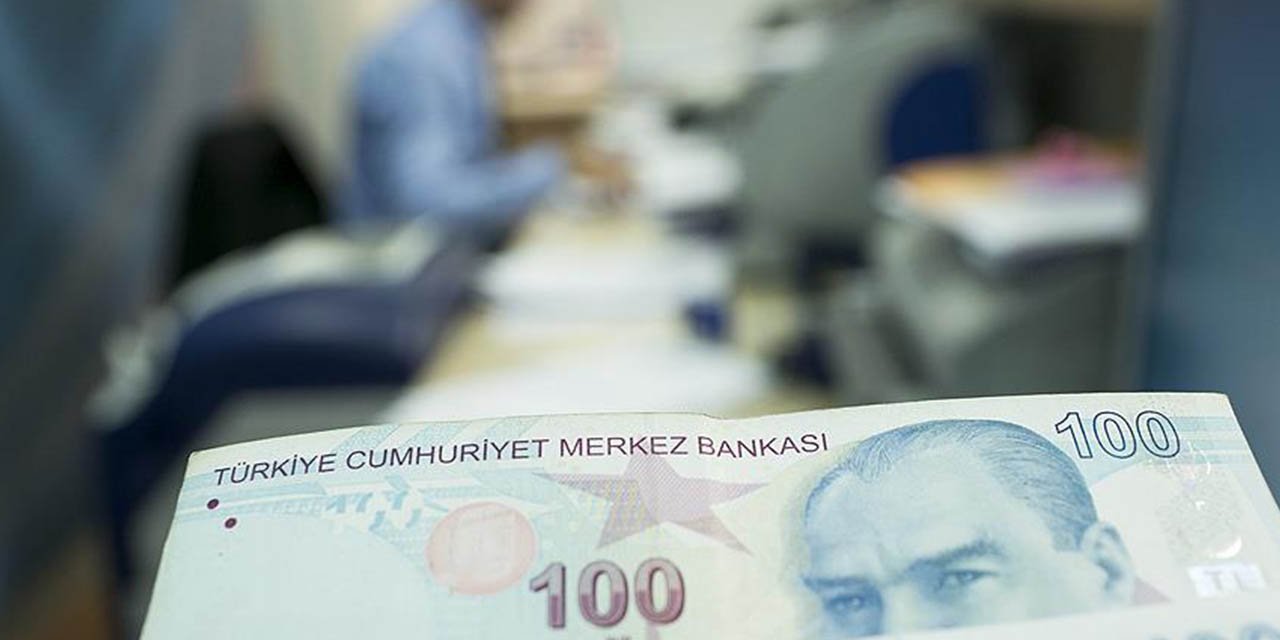 turkiye-genelinde-bankalar-personel-alimi-yapiyor.jpg
