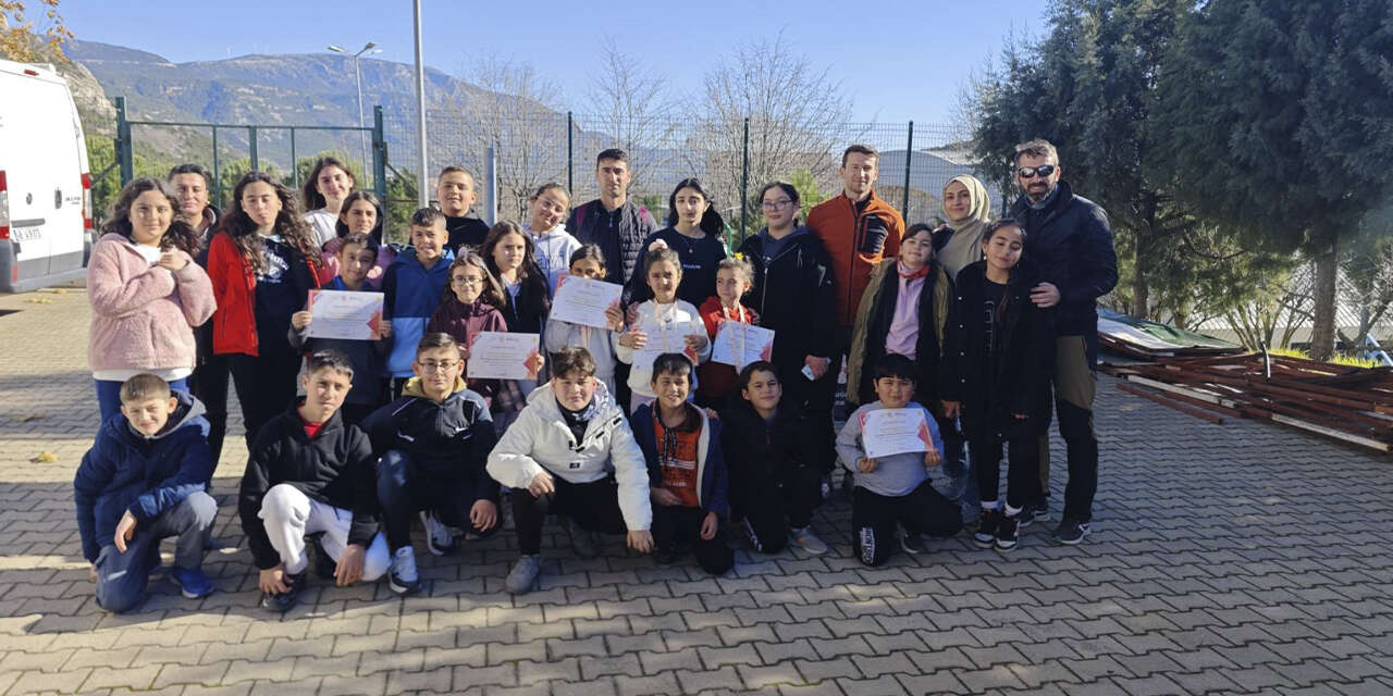 kirikkaleli-sporcular-oryantiring-yarismasinda-dereceyle-dondu-3