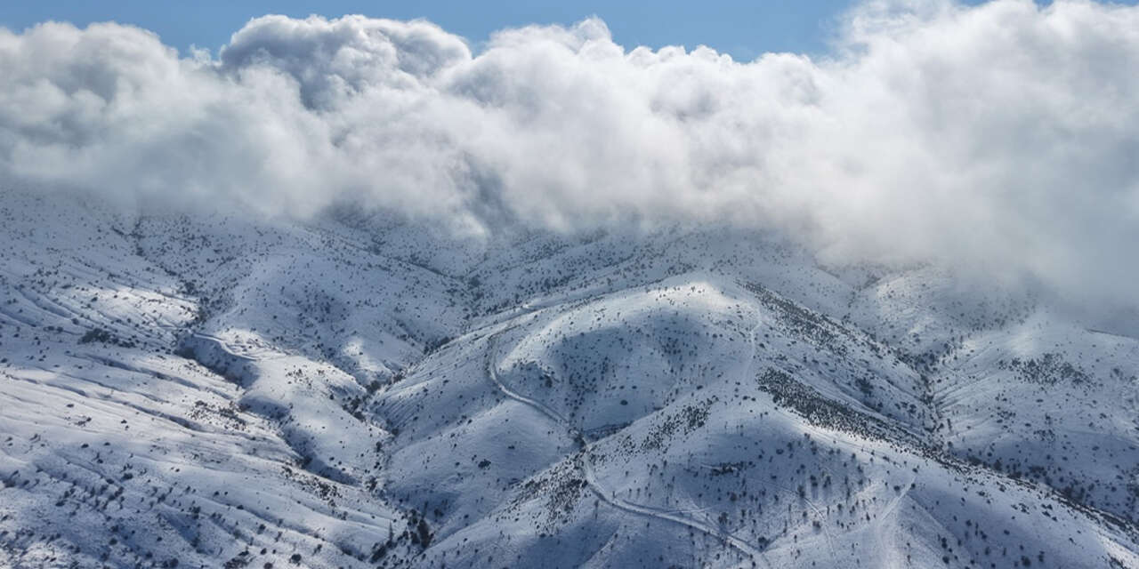 dinek-daginda-kartpostallik-kis-manzara-jpg561