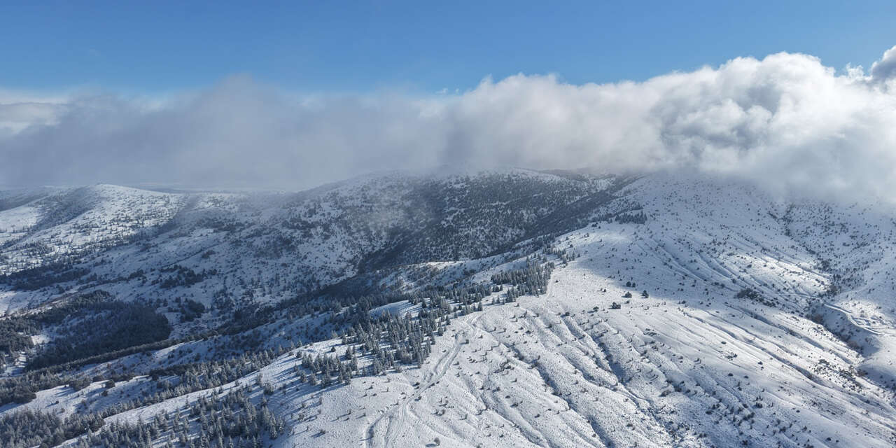 dinek-daginda-kartpostallik-kis-manzara8756