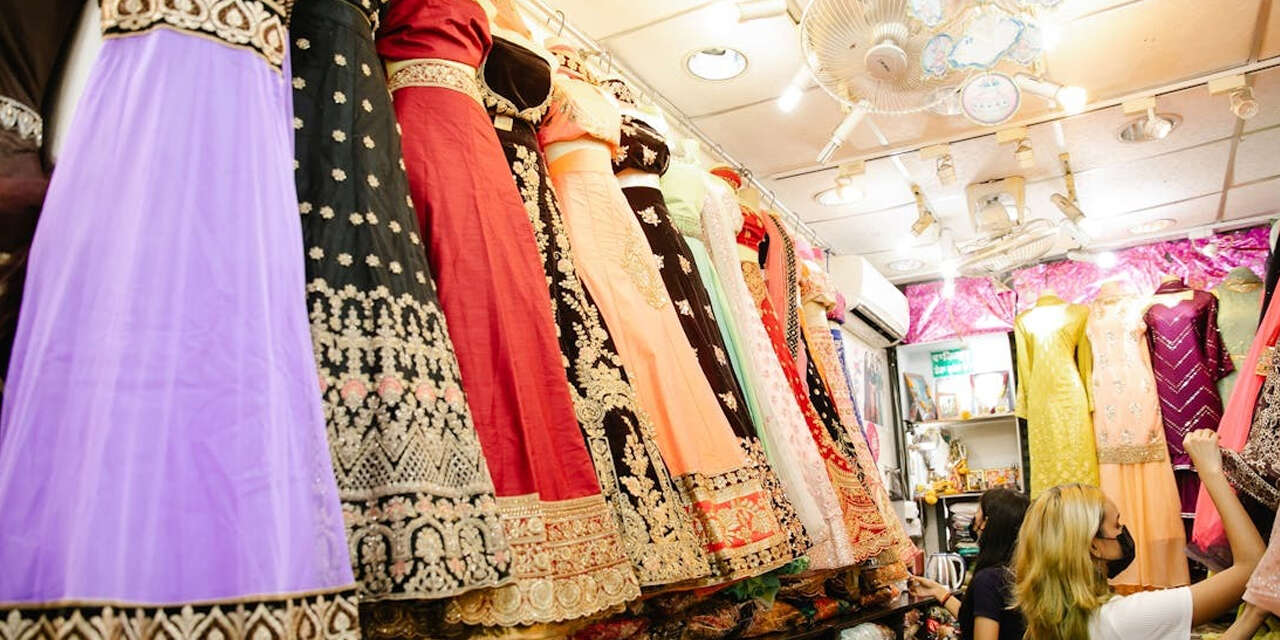 zamli-maaslar-cebe-girmeden-eridi-etiketler-firladi-8756