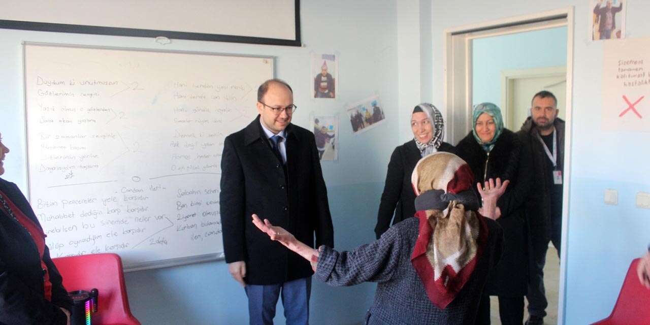 bashekim-varol-hastanede-calismalari-inceledi2