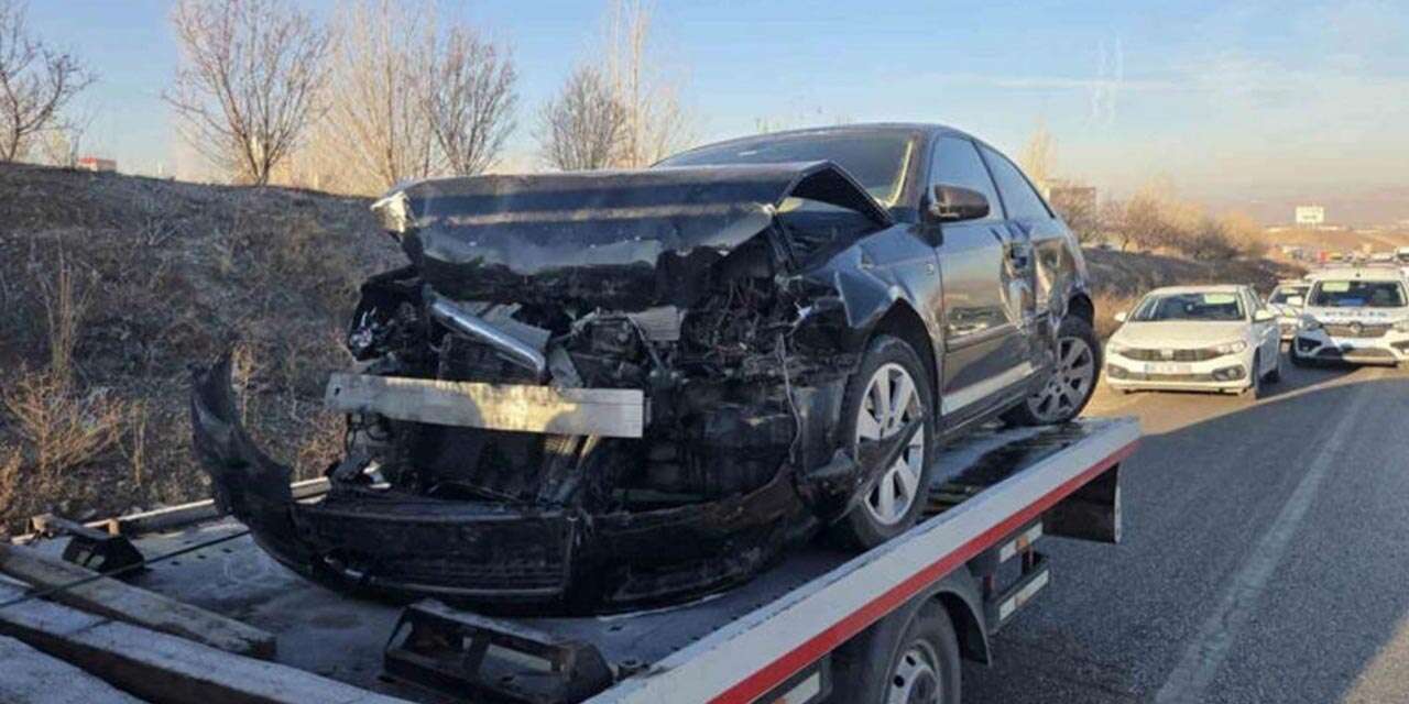 6-aracin-karistigi-zincirleme-kazada-2-kisi-yaralandi2