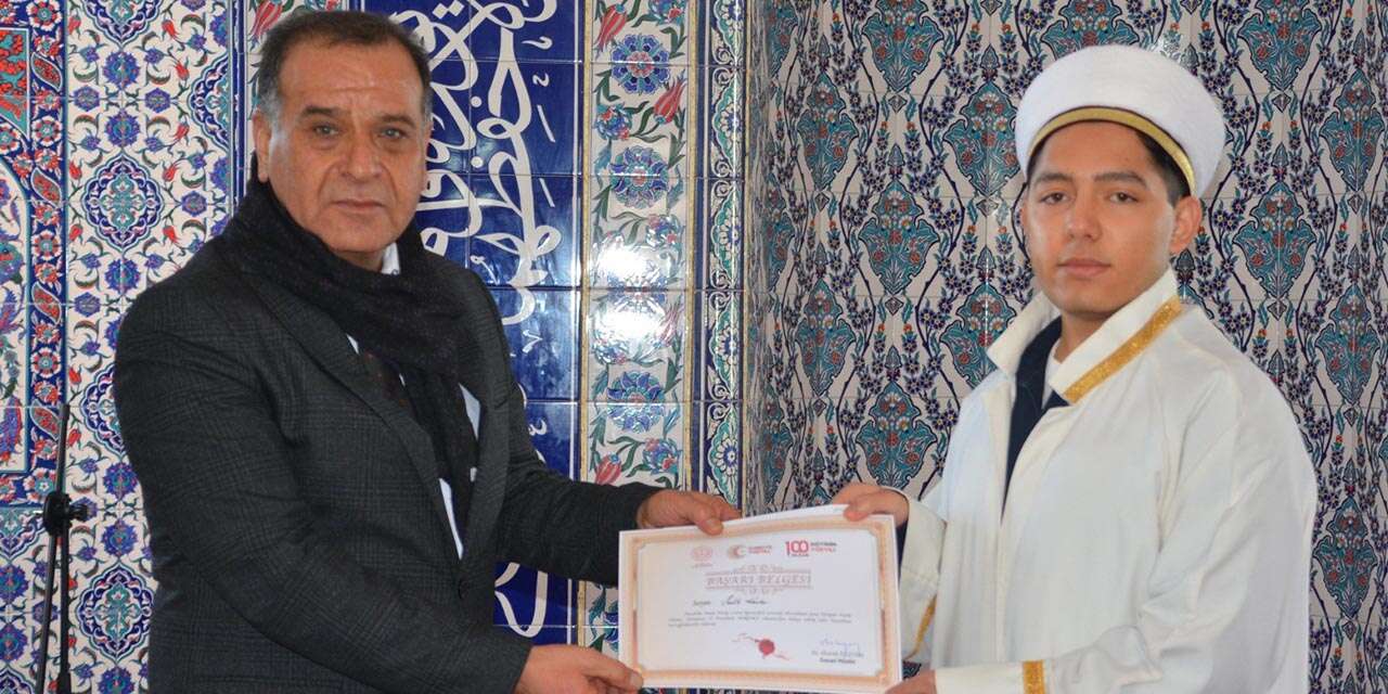 genc-bilaller-ve-genc-hatipler-yarismasi-duzenlendi3