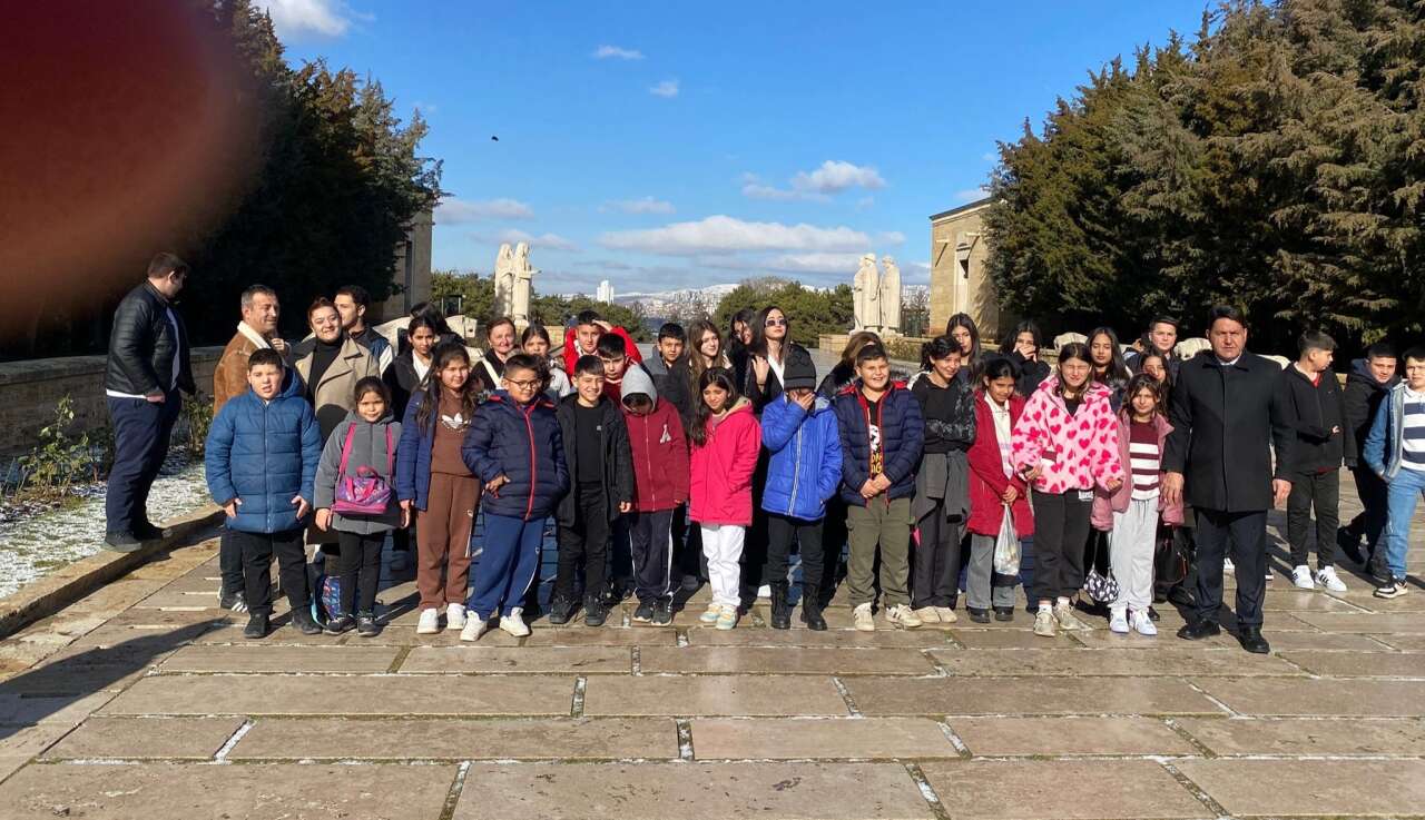 hasandede-koyunde-ogrencilere-karne-surprizi