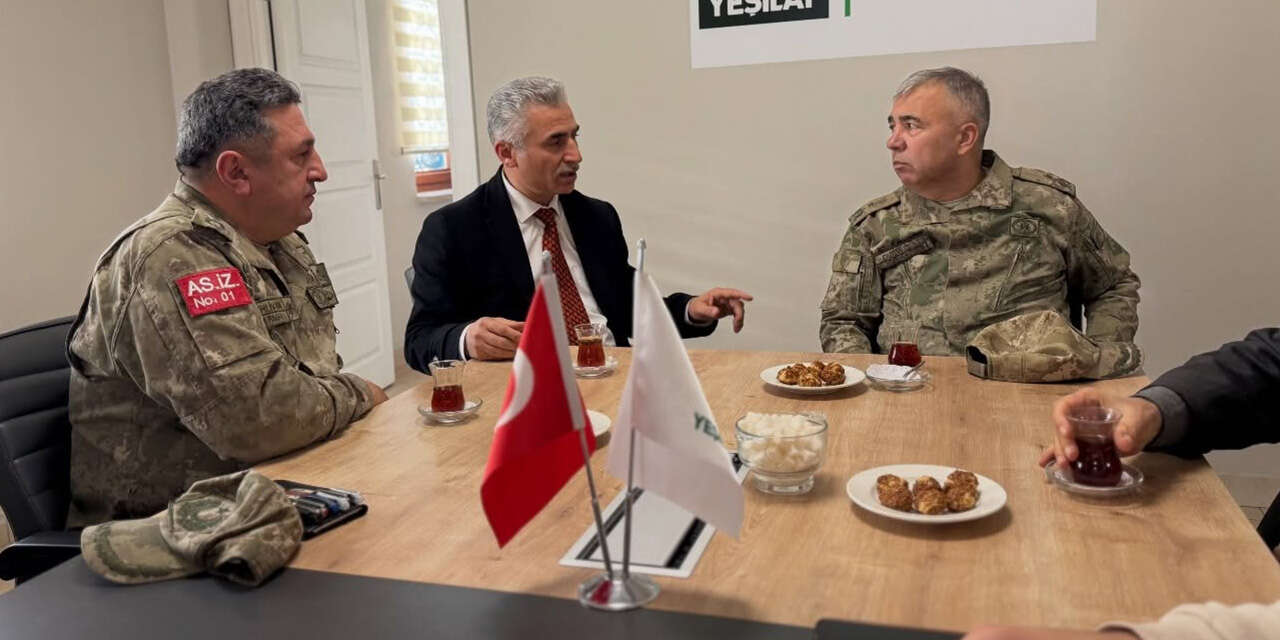 komutanlardan-yesilaya-farkindalik-ziyareti-3