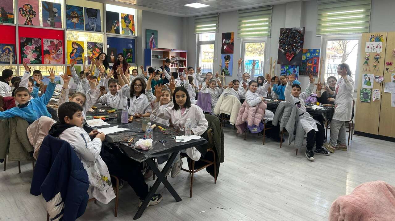 genclik-kis-kulubu-yogun-ilgi-goruyor