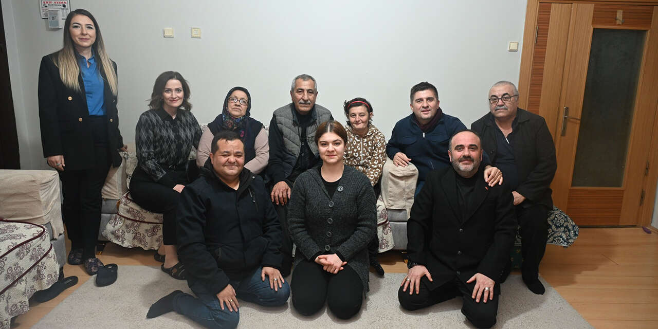 vali-sariibrahimden-mazici-ailesine-anlamli-ziyaret-2