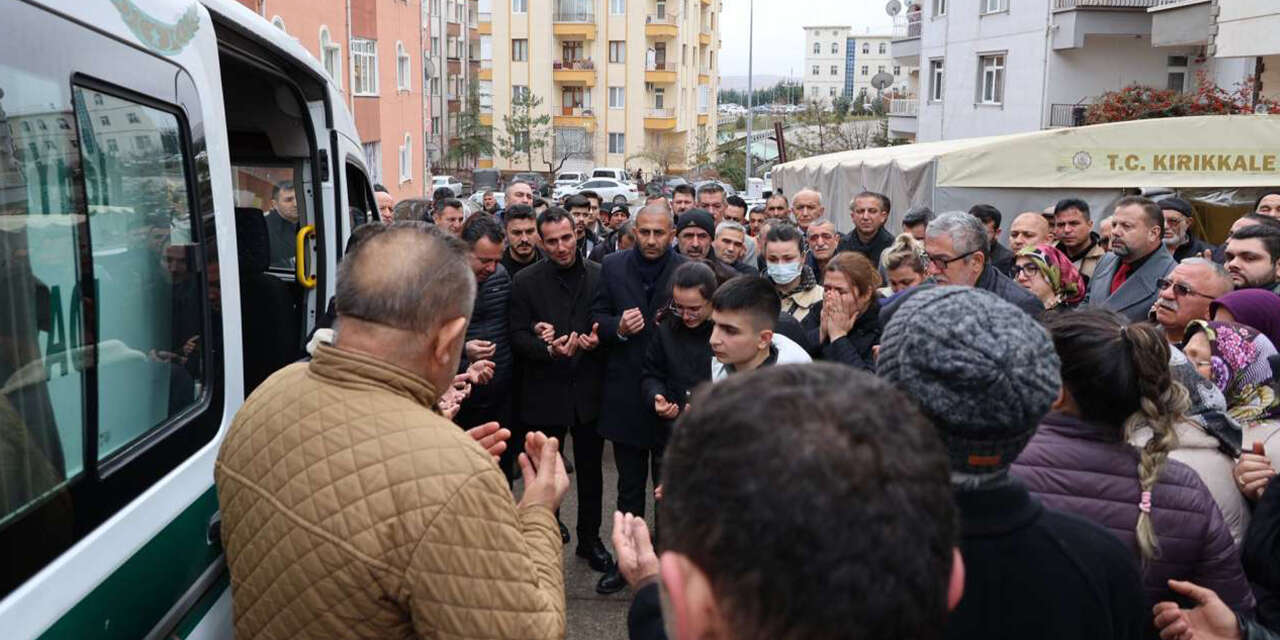 chpnin-disiplin-kurulu-baskani-rahmi-cicek-dualarla-ugurlandi3