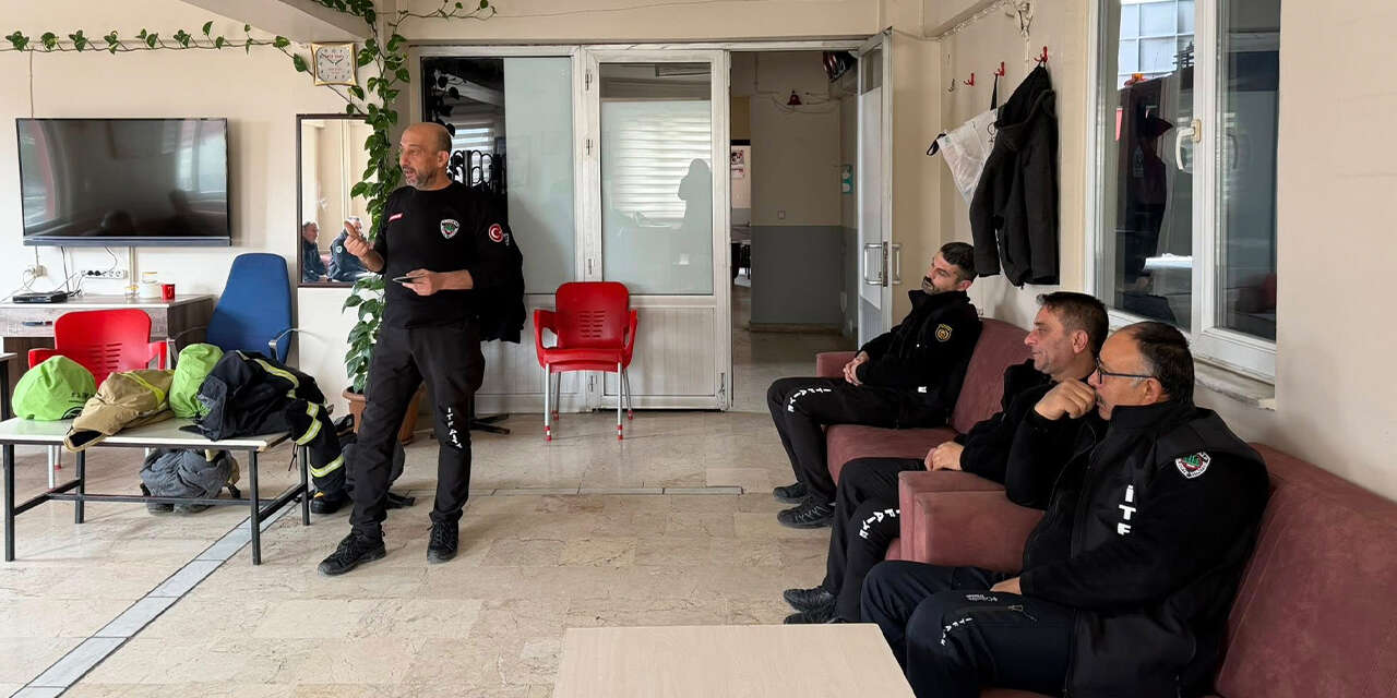 itfaiye-ekipleri-hizmet-ici-egitimi-tamamladi2