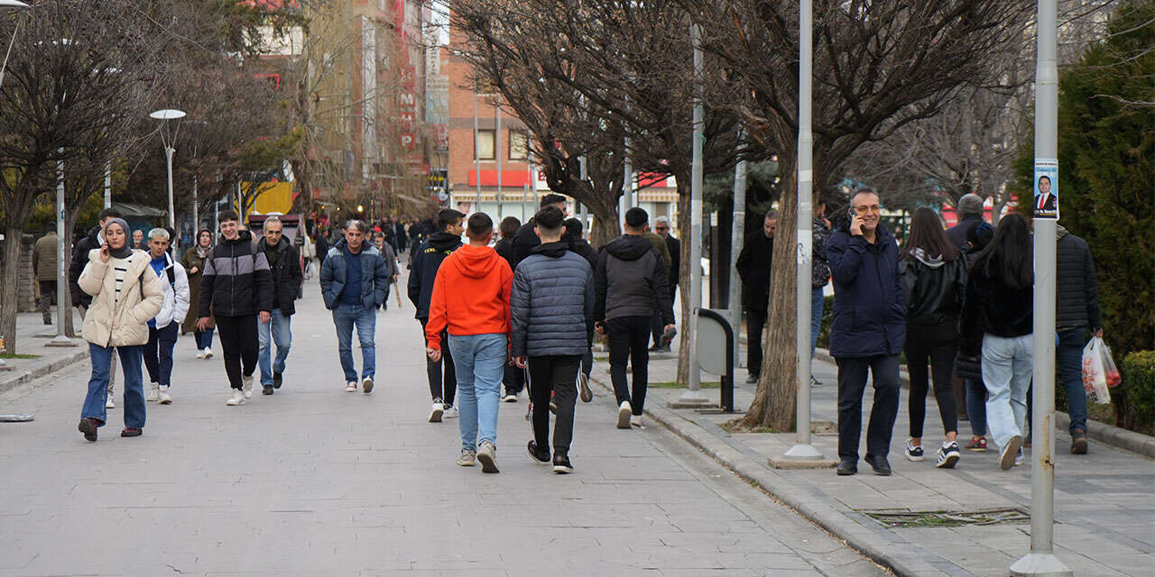 kirikkalenin-yuzde-75i-mutlu-cikti