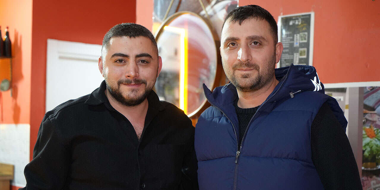 15-saniye-farkla-kurtulan-cigkofteci-kardeslerin-umut-dolu-yasami