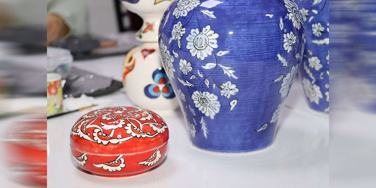 mahalle-konaklarinda-cini-boyama-kursu-ilgi-goruyor-2