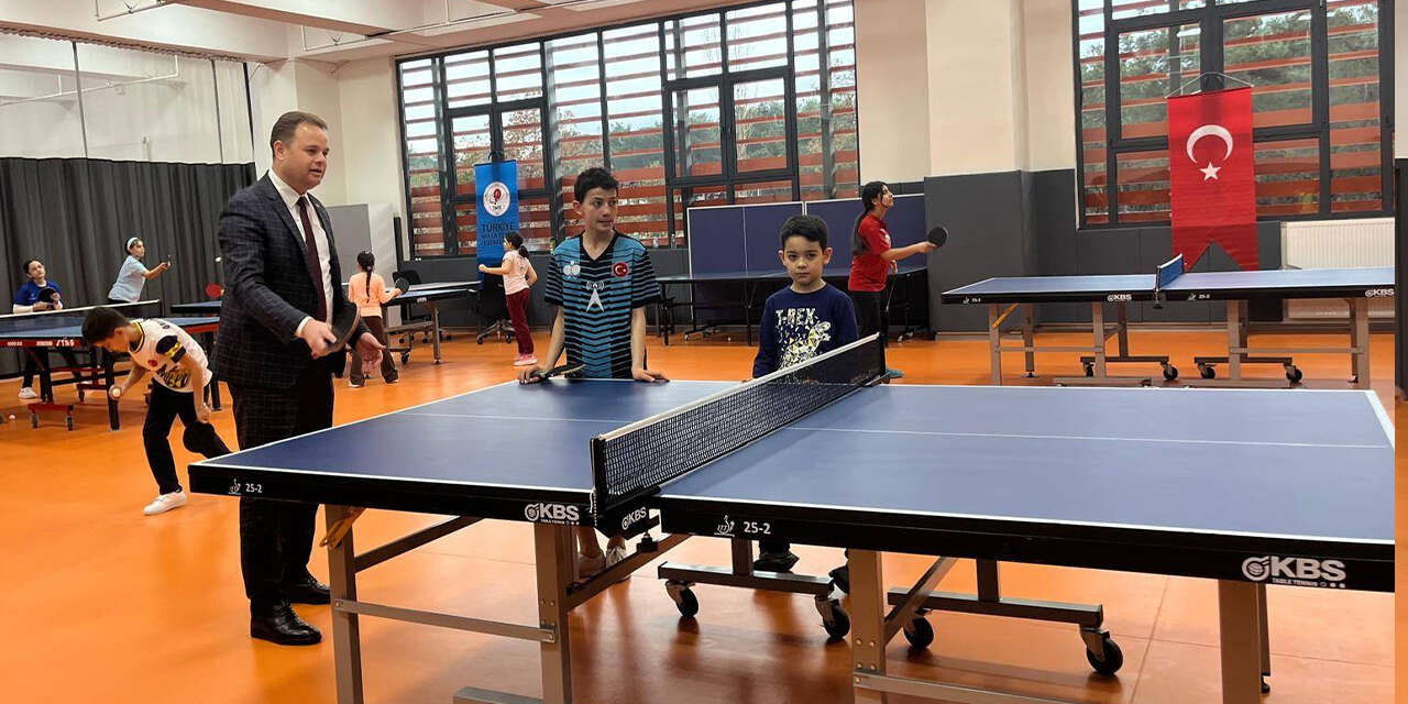 yeni-spor-kompleksinde-antrenmanlar-devam-ediyor2